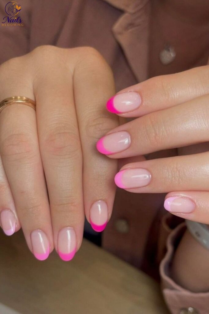 Micro French With a Colored Line