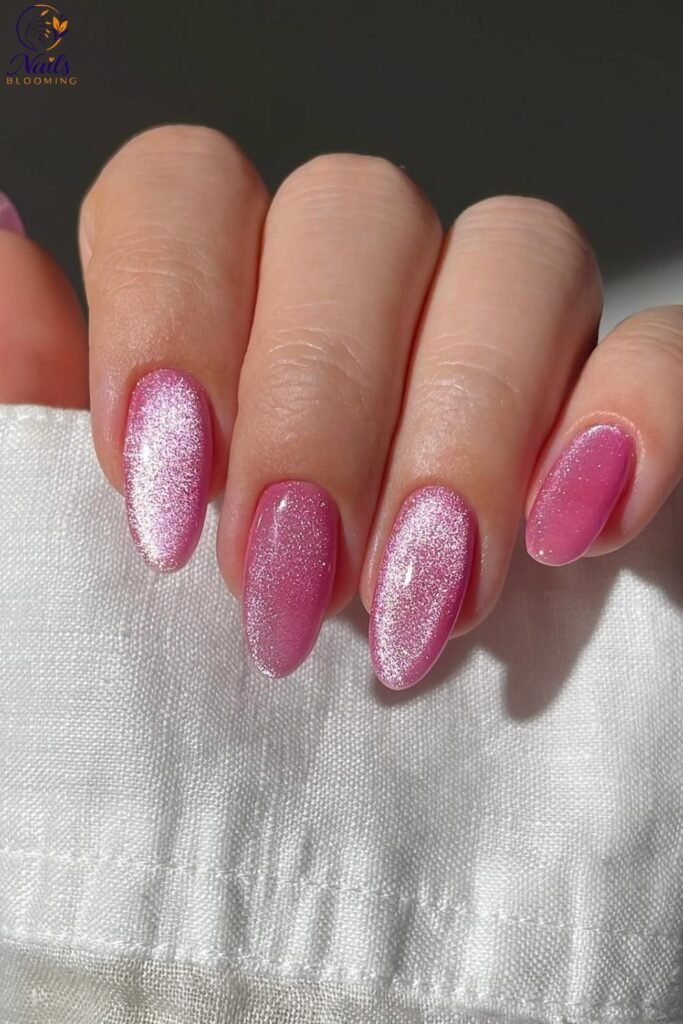 Pink Chrome Cat Eye Effect